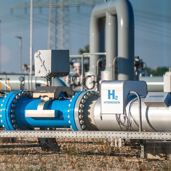 Hydrogen Renewalable Energy