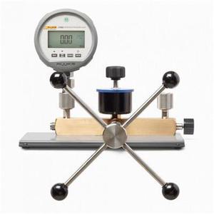 P5514 B 2700 G P5515 2700 G Hydraulic Pressure Calibrators 03053